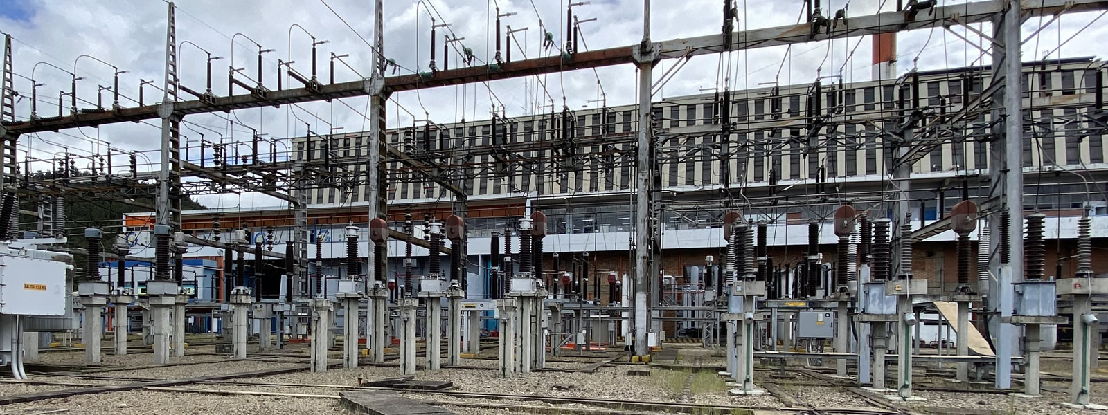 Montaje y Mantenimiento de Subestaciones de Media y Alta Tensión